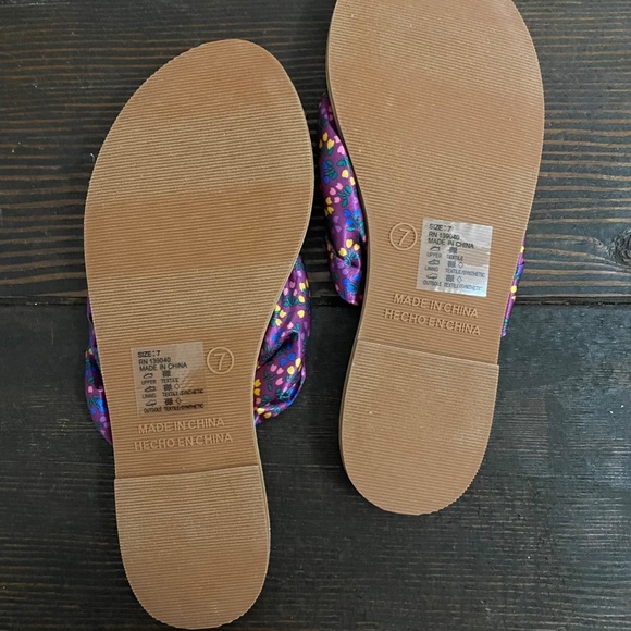 NWT Matilda Jane Sandals Women's SIZE 7 with Beach Bag - Picture 4 of 7